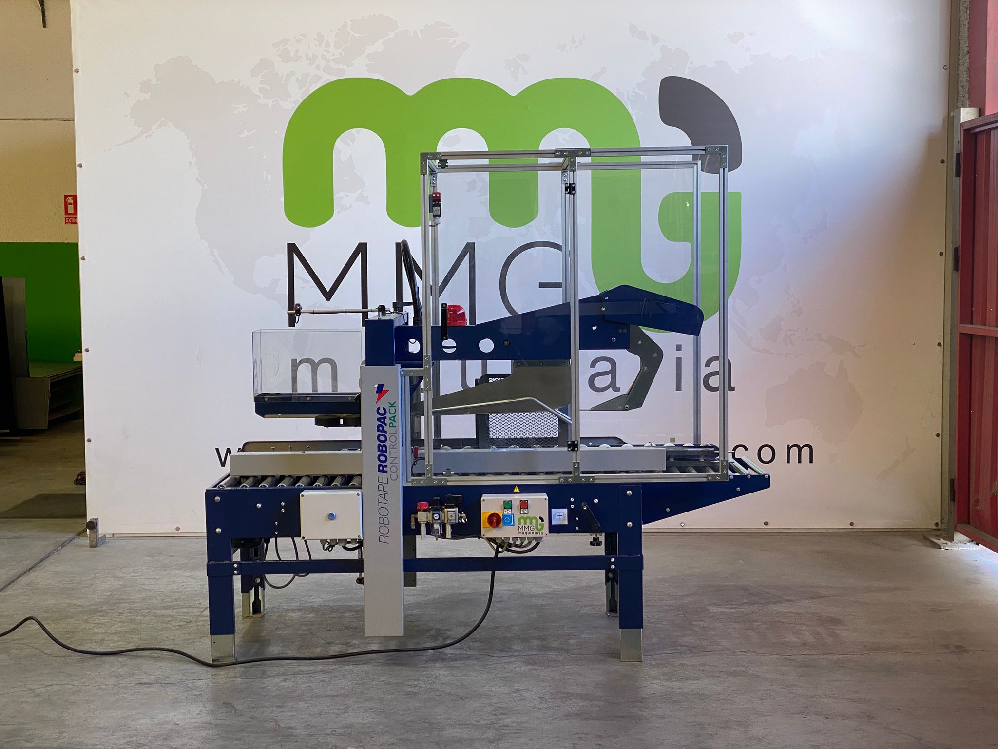 PRECINTADORA FORMADORA DE CAJAS ROBOPAC ROBOTAPE 50 CF