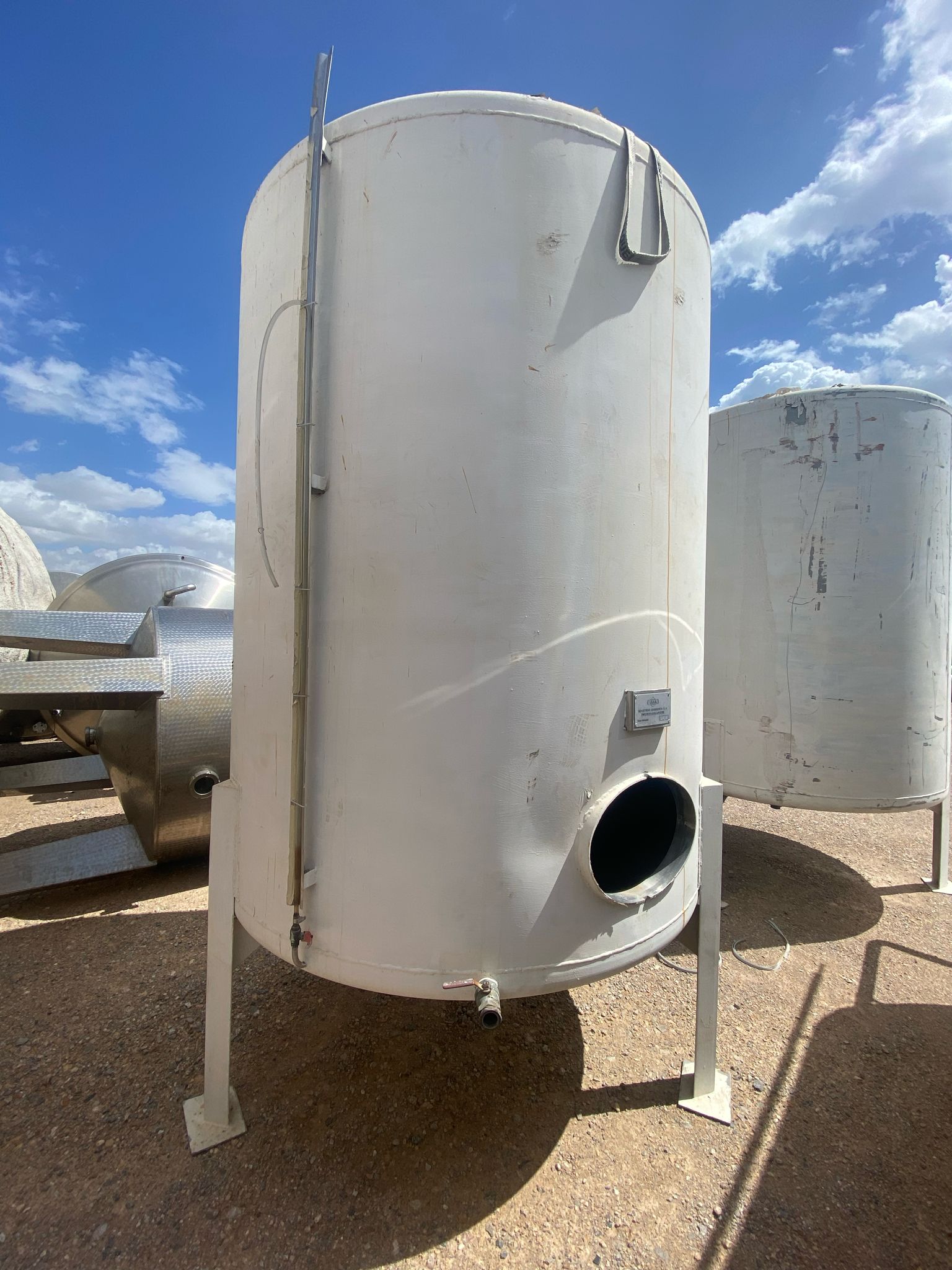 DEPÓSITO 4.500L BLANCO