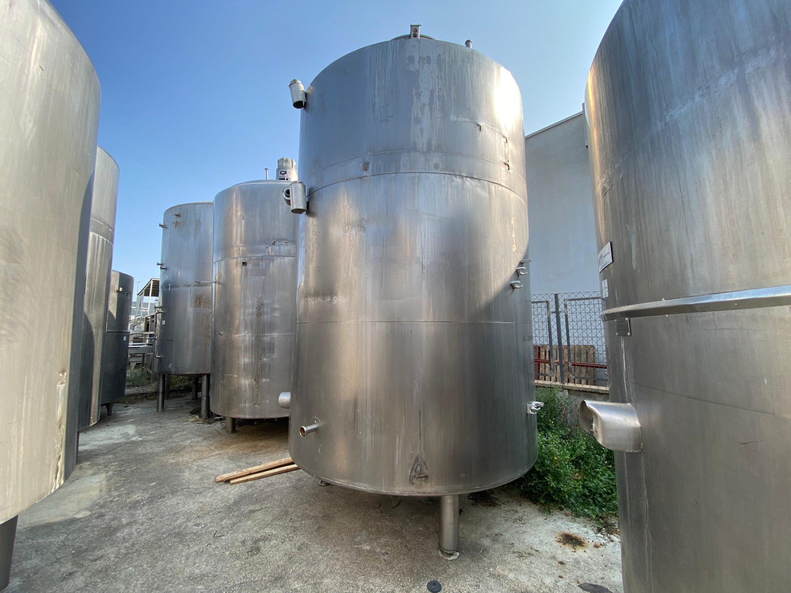 DEPOSITO AGITADOR 8.000L M3 DOBLE FONDO ISOTERMO (2)